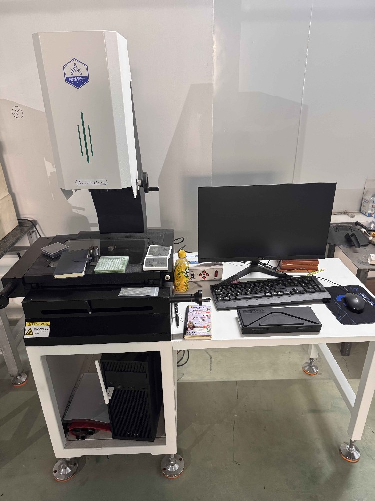 Thiết bị đo quang học